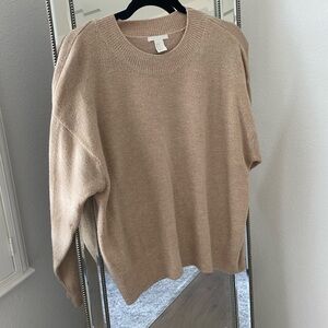 H&M Women's Tan Crew Neck Sweater